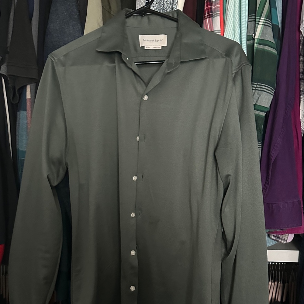 Ministry of Supply Green Button Up Shirt